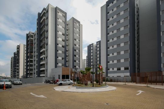 Fachada de apartamento para alugar com 2 quartos, 85m² em City América, São Paulo
