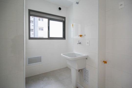 Área de Serviço de apartamento para alugar com 2 quartos, 85m² em City América, São Paulo