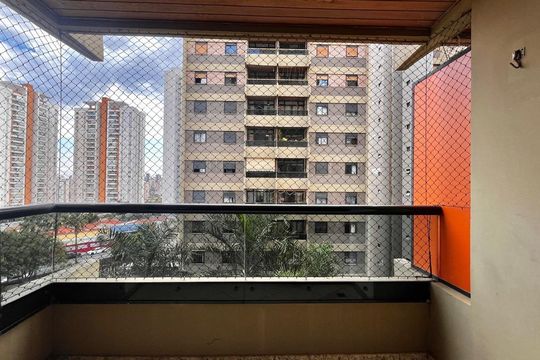 Sacada de apartamento à venda com 3 quartos, 94m² em Taquaral, Campinas