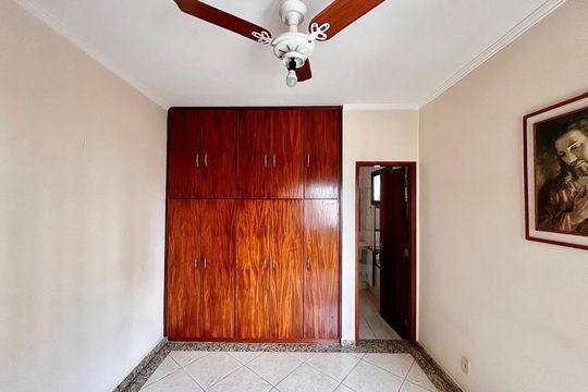 Suíte de apartamento à venda com 3 quartos, 94m² em Taquaral, Campinas