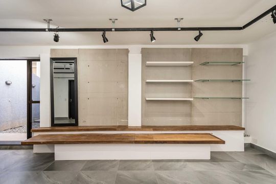 Studio de casa à venda com 3 quartos, 270m² em Centro Cívico, Curitiba