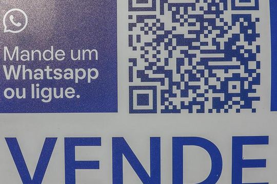 Placa de apartamento à venda com 2 quartos, 64m² em Jardim Itu Sabará, Porto Alegre