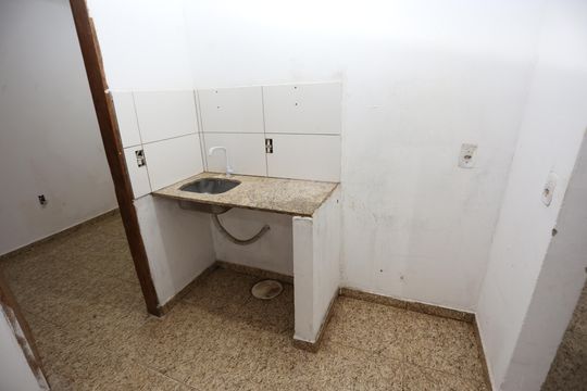 Cozinha de casa para alugar com 2 quartos, 46m² em Samambaia Sul, Brasília