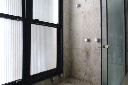 Banheiro da Suíte 2 de apartamento à venda com 4 quartos, 185m² em Itaim Bibi, São Paulo