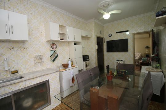 Cozinha de apartamento à venda com 2 quartos, 96m² em Brás de Pina, Rio de Janeiro