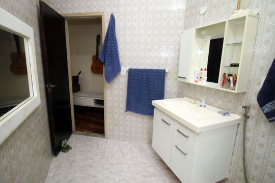 Banheiro de apartamento à venda com 2 quartos, 96m² em Brás de Pina, Rio de Janeiro