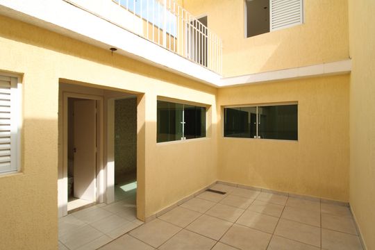 Quintal de casa à venda com 3 quartos, 210m² em Sítio do Morro, São Paulo