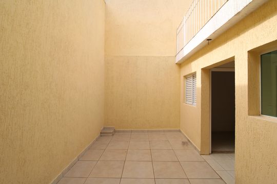 Quintal de casa à venda com 3 quartos, 210m² em Sítio do Morro, São Paulo