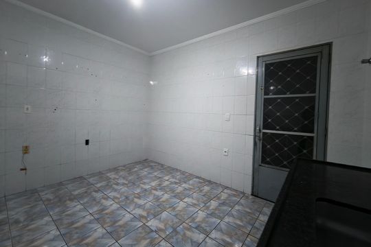 Cozinha de casa à venda com 2 quartos, 300m² em Jardim Samambaia, Campinas