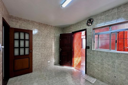 Cozinha de casa à venda com 3 quartos, 125m² em Jardim Caravelas, São Paulo