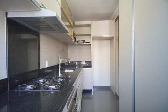 Cozinha de apartamento à venda com 2 quartos, 42m² em Operário, Novo Hamburgo