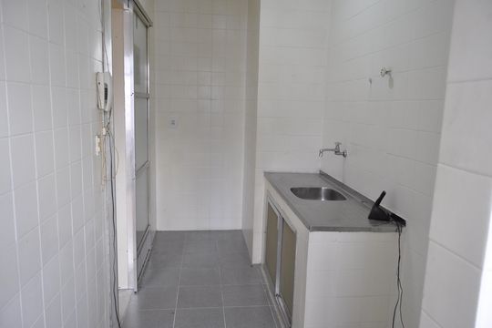 Cozinha de apartamento à venda com 2 quartos, 56m² em Méier, Rio de Janeiro