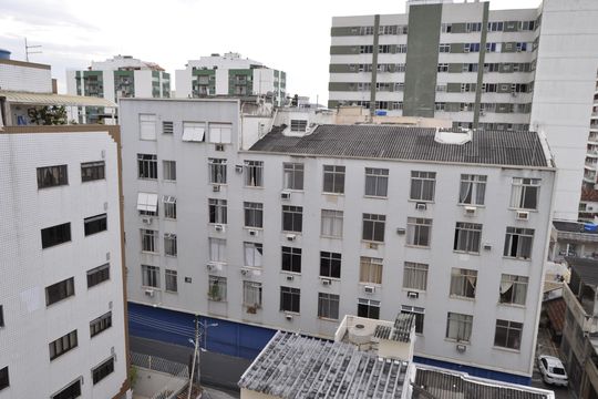 Vista/Sala de apartamento à venda com 2 quartos, 56m² em Méier, Rio de Janeiro