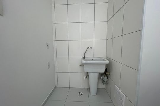 Área de Serviço de apartamento para alugar com 2 quartos, 39m² em Vila Sonia, São Paulo