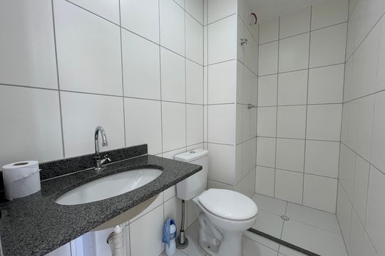 Banheiro de apartamento para alugar com 2 quartos, 39m² em Vila Sonia, São Paulo