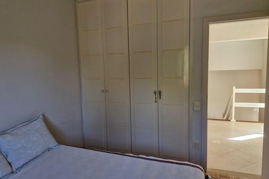 Quarto 3 de casa de condomínio à venda com 4 quartos, 290m² em Loteamento Arboreto dos Jequitibas (sousas), Campinas