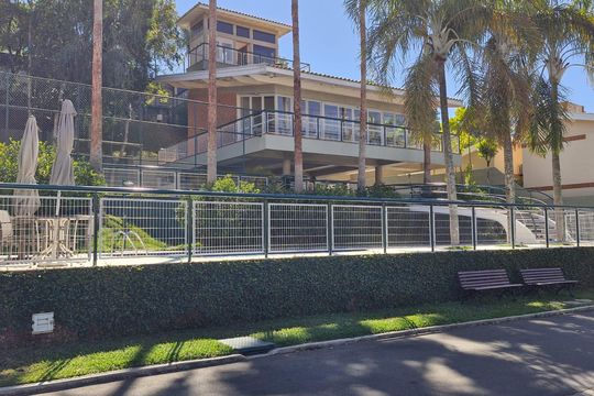 Fachada de casa de condomínio à venda com 4 quartos, 290m² em Loteamento Arboreto dos Jequitibas (sousas), Campinas