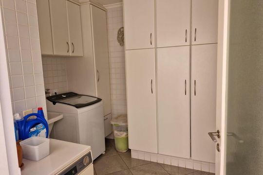 Área de Serviço de casa de condomínio à venda com 4 quartos, 290m² em Loteamento Arboreto dos Jequitibas (sousas), Campinas