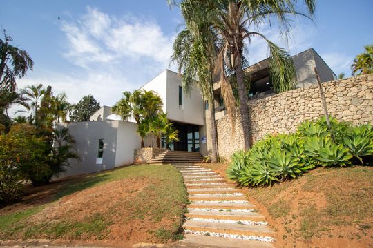 Fachada de casa de condomínio para alugar com 3 quartos, 800m² em Campolim, Votorantim