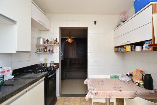 Cozinha de apartamento à venda com 3 quartos, 60m² em Nossa Senhora da Aparecida, Belo Horizonte