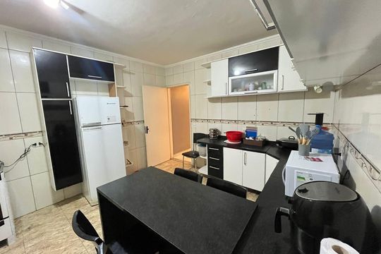 Cozinha de casa à venda com 2 quartos, 100m² em Jardim Santa Mena, Guarulhos