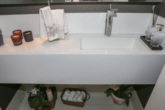 Lavabo de apartamento para alugar com 3 quartos, 255m² em Perdizes, São Paulo