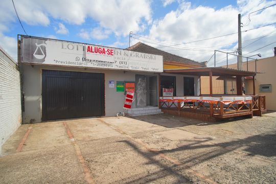 Fachada de casa para alugar com 2 quartos, 130m² em Campina, São Leopoldo