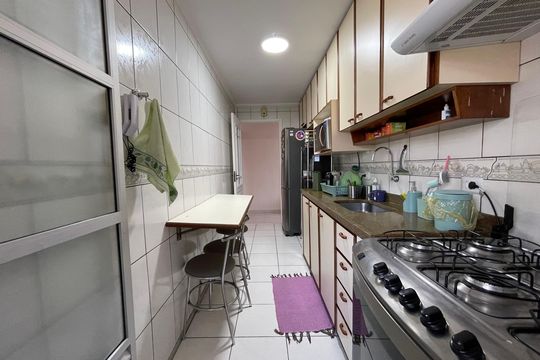 Cozinha de apartamento para alugar com 3 quartos, 96m² em Jaguaré, São Paulo