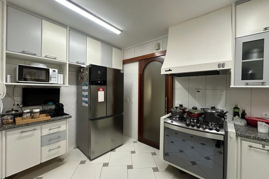 Cozinha de casa à venda com 4 quartos, 700m² em Alphaville Residencial Dois, Barueri