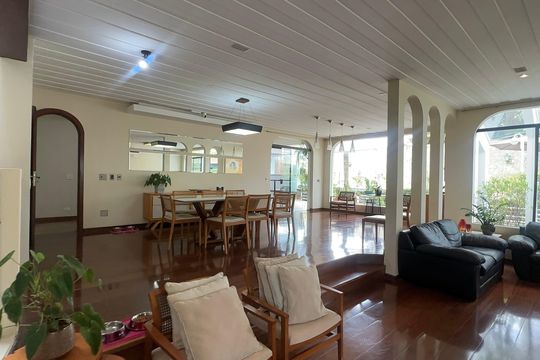 Sala de casa à venda com 4 quartos, 700m² em Alphaville Residencial Dois, Barueri