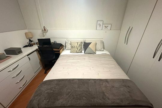 Quarto 1 de apartamento para alugar com 2 quartos, 70m² em Cidade Monções, São Paulo