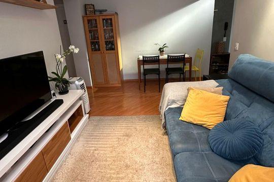 Sala de apartamento para alugar com 2 quartos, 70m² em Cidade Monções, São Paulo