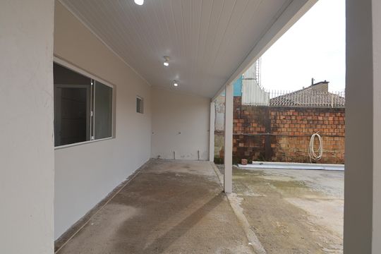 Área externa de casa para alugar com 2 quartos, 100m² em Harmonia, Canoas