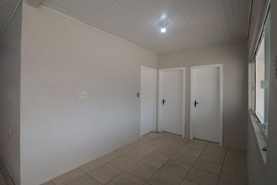 Sala de casa para alugar com 2 quartos, 100m² em Harmonia, Canoas