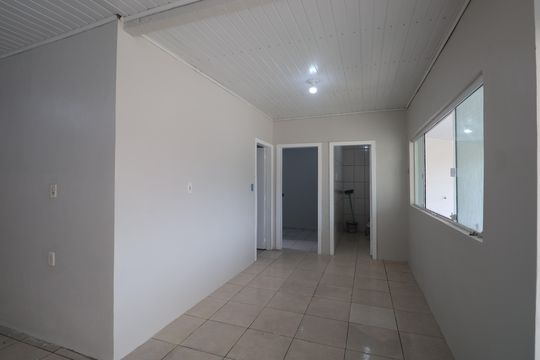 Sala de casa para alugar com 2 quartos, 100m² em Harmonia, Canoas