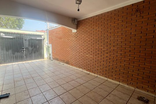 Garagem de casa à venda com 3 quartos, 170m² em Jardim Conceição, Campinas