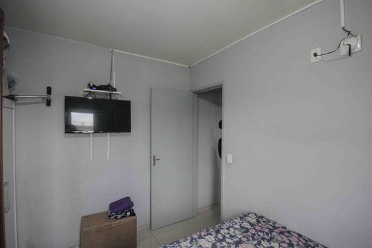 Quarto de apartamento para alugar com 2 quartos, 47m² em Jardim Adutora, São Paulo