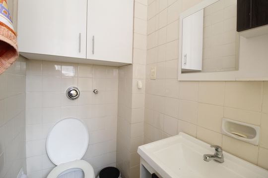 Banheiro da Suíte 1 de apartamento à venda com 3 quartos, 87m² em Petrópolis, Porto Alegre