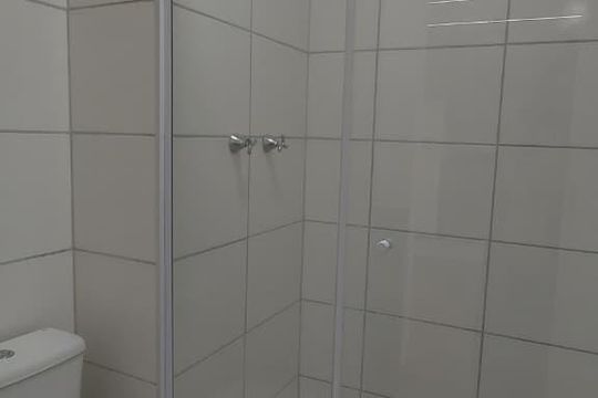Banheiro de apartamento para alugar com 1 quarto, 30m² em Mooca, São Paulo