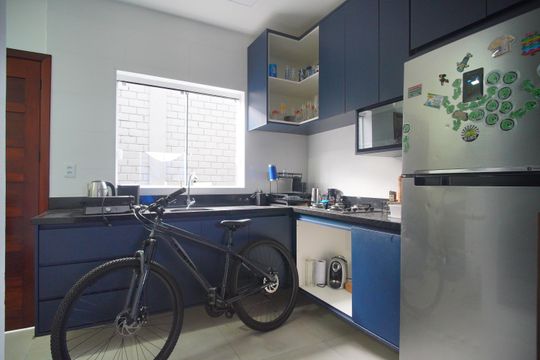 Cozinha de casa de condomínio à venda com 2 quartos, 60m² em Santo Afonso, Novo Hamburgo