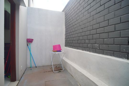 Quintal de casa de condomínio à venda com 2 quartos, 60m² em Santo Afonso, Novo Hamburgo