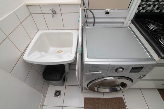 Área de Serviço de apartamento para alugar com 2 quartos, 57m² em Vila Sao Francisco, Hortolândia