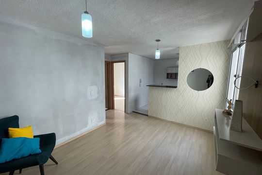 Sala de apartamento para alugar com 2 quartos, 43m² em Vila Izabel, Guarulhos