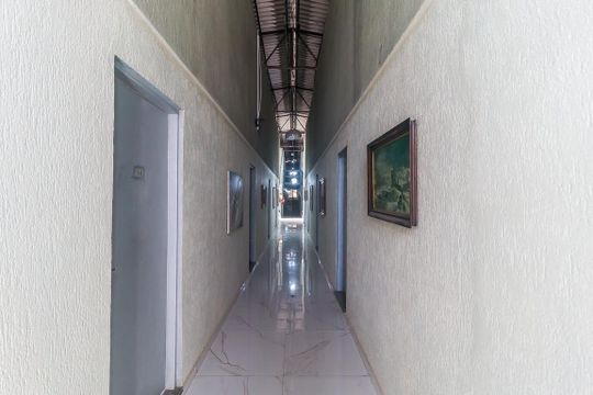 Corredor de kitnet/studio para alugar com 2 quartos, 40m² em Vila Martins, Mogi das Cruzes