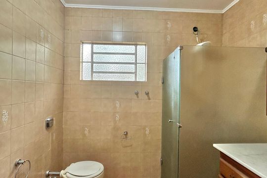 Banheiro 2 de casa à venda com 4 quartos, 200m² em Operário, Novo Hamburgo