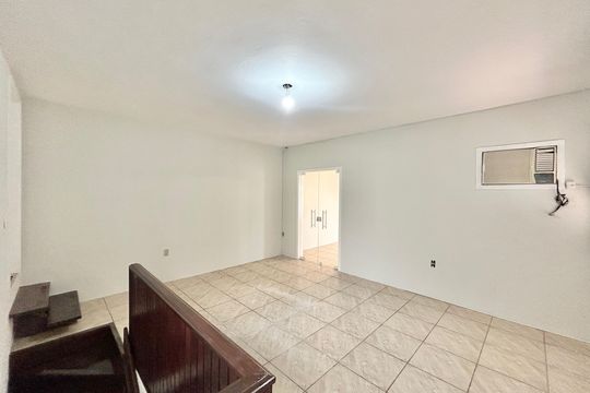 Sala de casa à venda com 4 quartos, 200m² em Operário, Novo Hamburgo