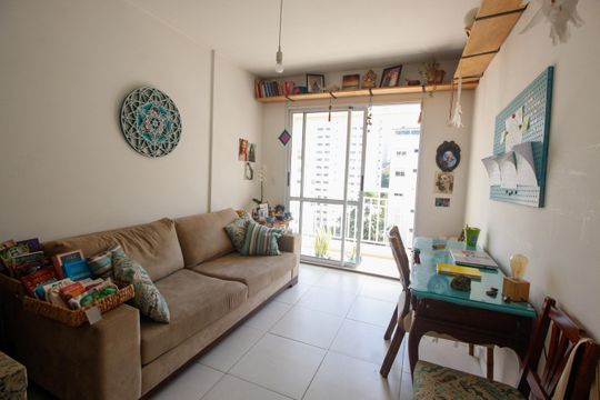 Sala/Cozinha de apartamento para alugar com 1 quarto, 40m² em Panamby, São Paulo