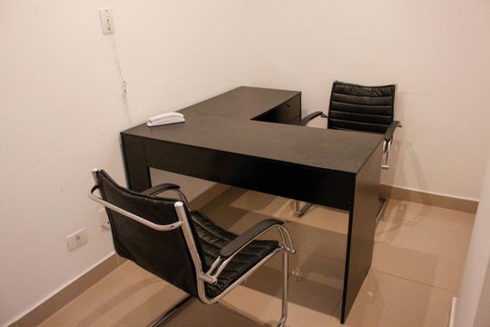 Sala de Reunião de apartamento para alugar com 1 quarto, 40m² em Panamby, São Paulo