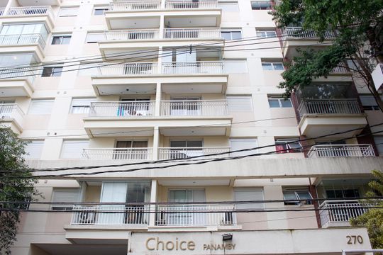 Fachada de apartamento para alugar com 1 quarto, 40m² em Panamby, São Paulo