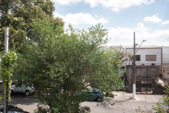 Vista da Suíte 2 de casa à venda com 3 quartos, 200m² em Planalto Paulista, São Paulo